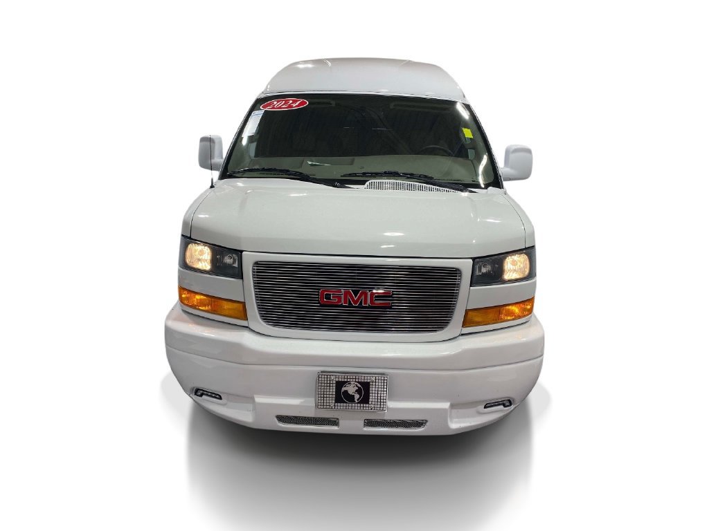 Used 2024 GMC Savana 2500 w/ Driver Convenience Package RWD image 6