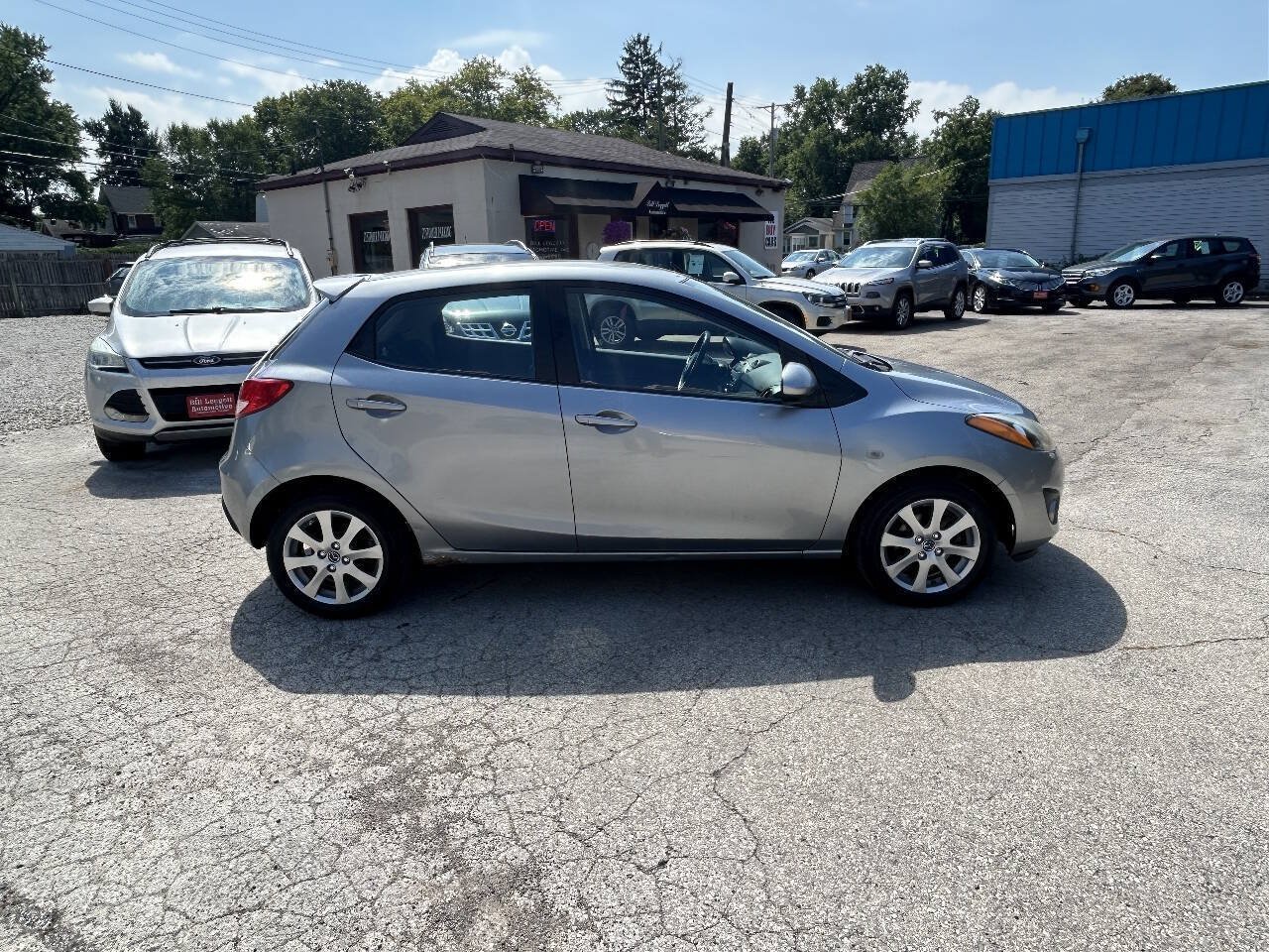 Used 2013 MAZDA MAZDA2 Touring FWD image 13