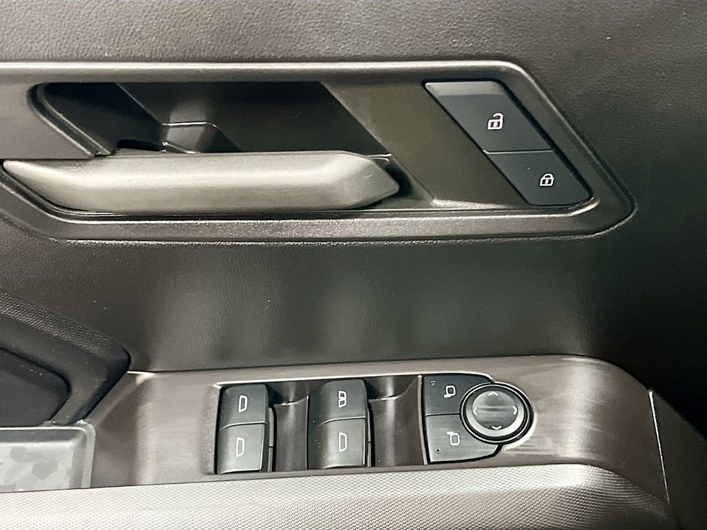 Used 2024 Chevrolet Colorado Trail Boss w/ Advanced Trailering Package image 18