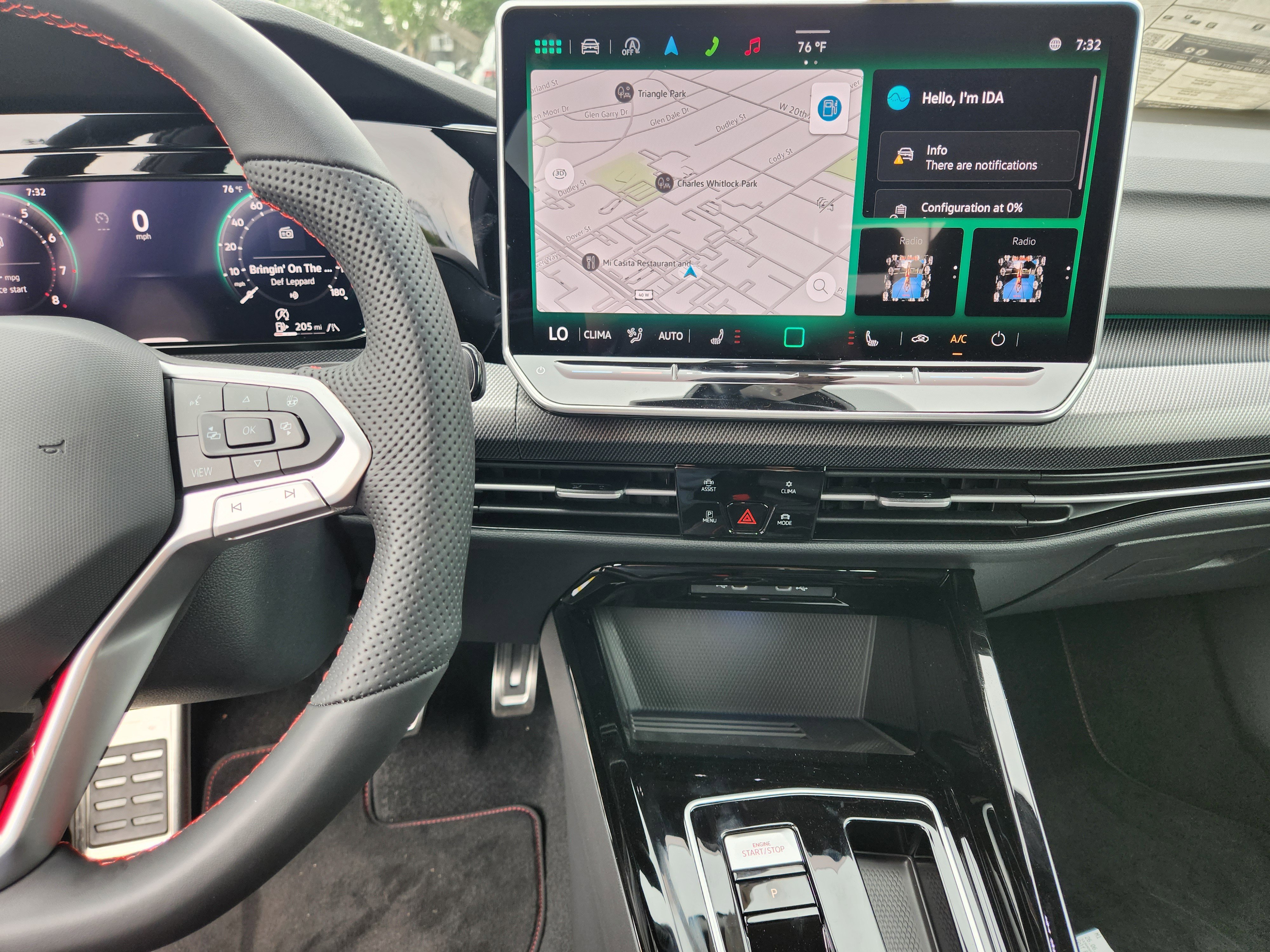 New 2025 Volkswagen Golf SE image 12