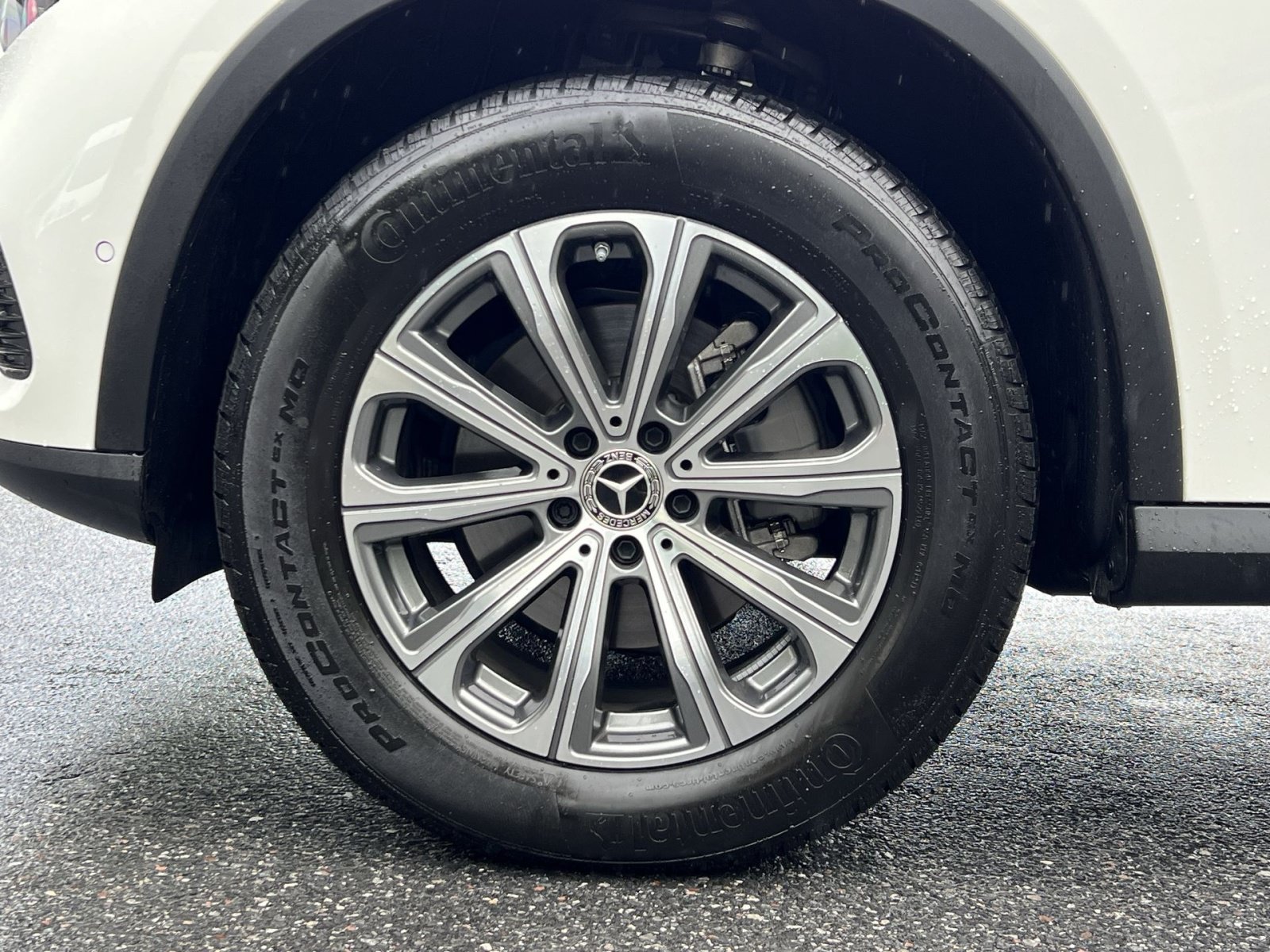 Certified 2026 Mercedes-Benz GLC 300 4MATIC image 17