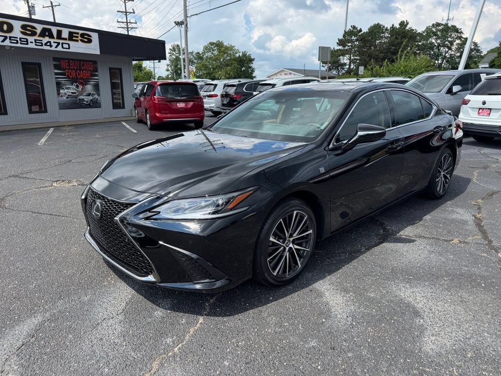 Used 2025 Lexus ES 300h F Sport FWD image 10