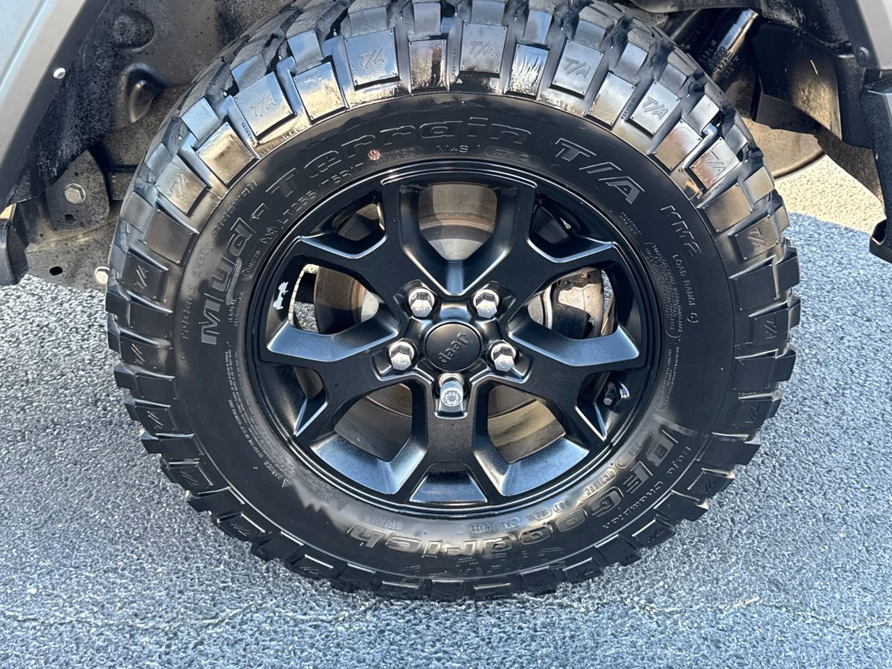 Used 2022 Jeep Wrangler Unlimited Sport image 11