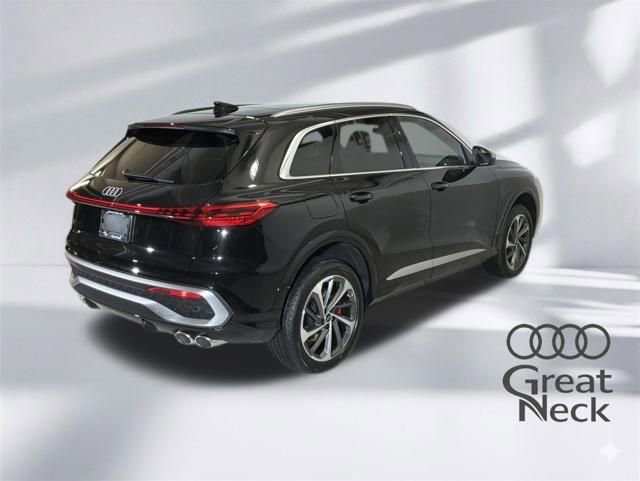 New 2025 Audi SQ5 Premium image 9