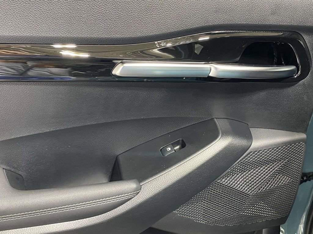 New 2026 Kia Seltos EX image 13