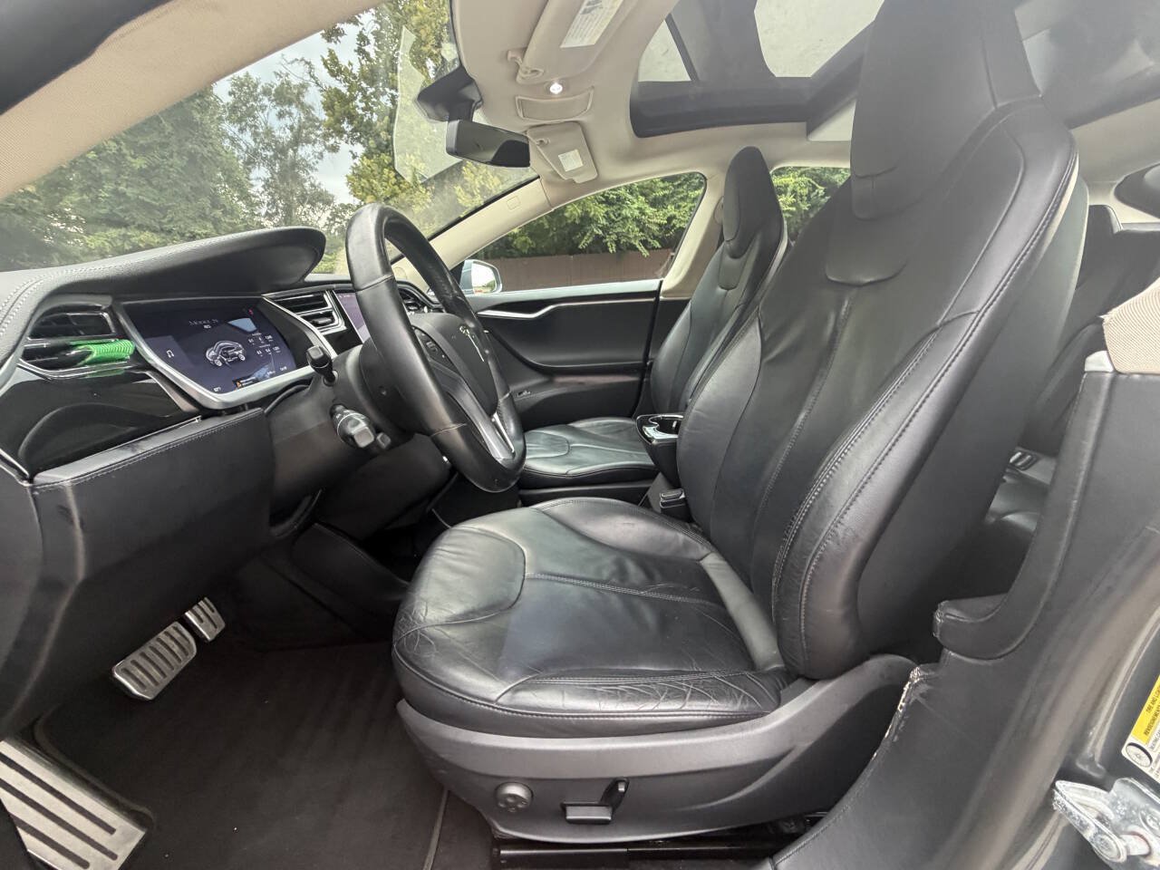 Used 2012 Tesla Model S RWD image 4