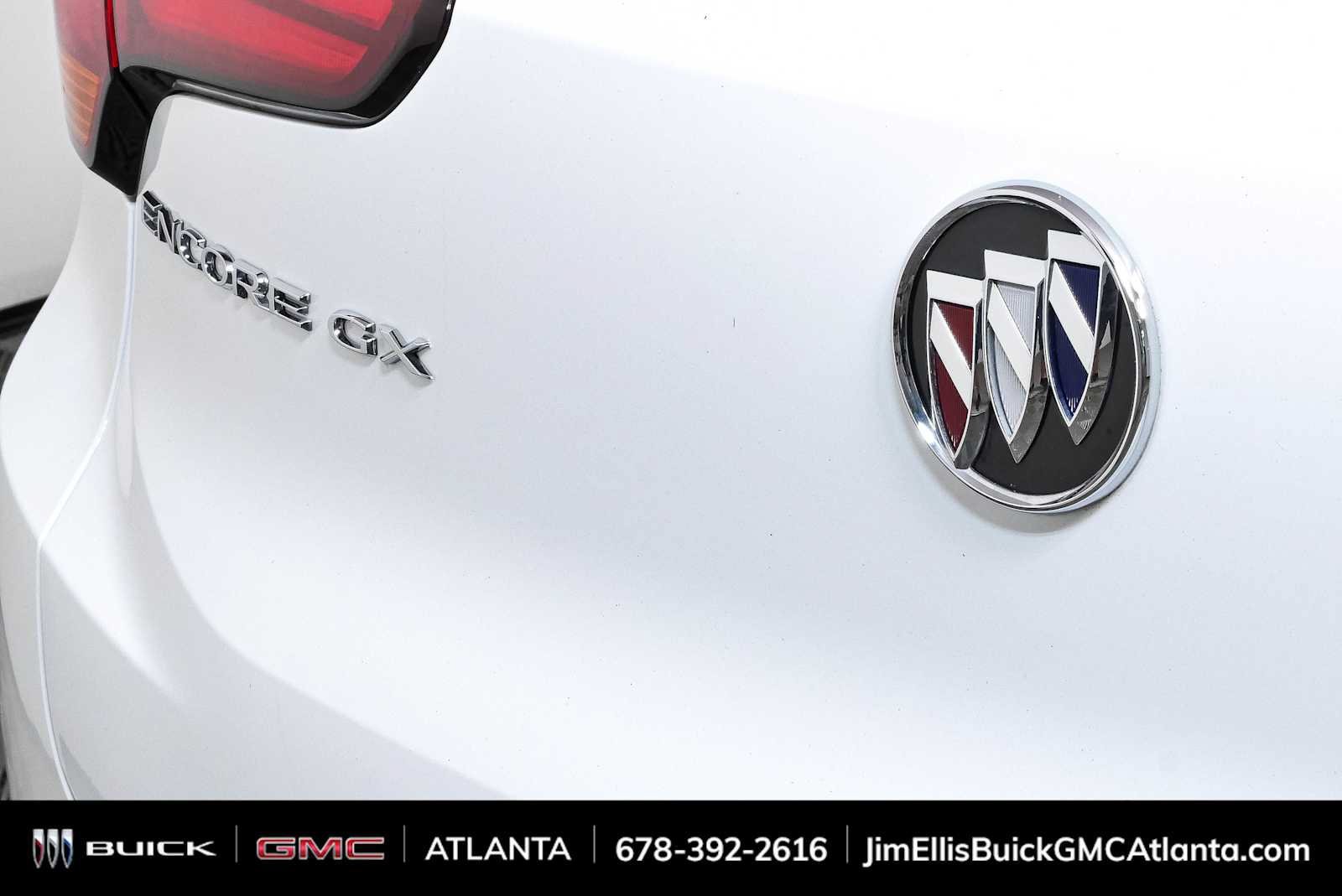 Used 2023 Buick Encore GX Preferred FWD image 32