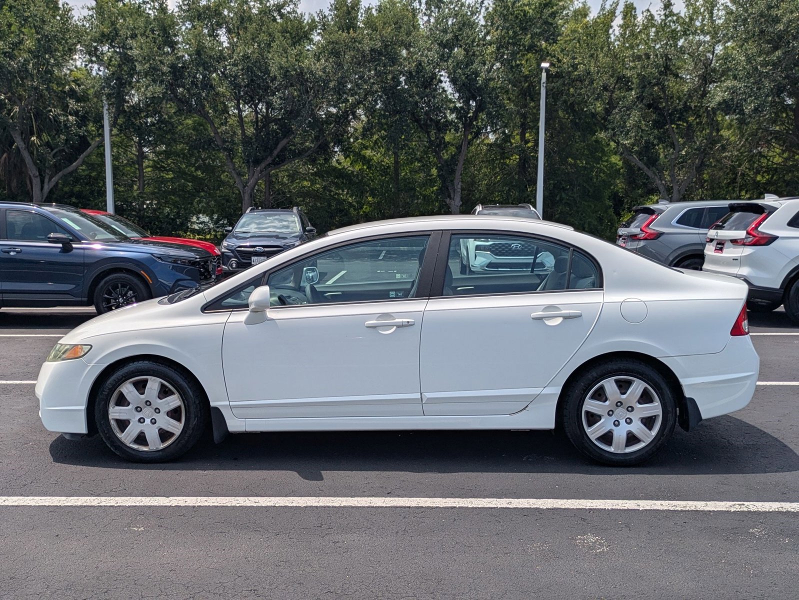 Used 2010 Honda Civic LX image 9