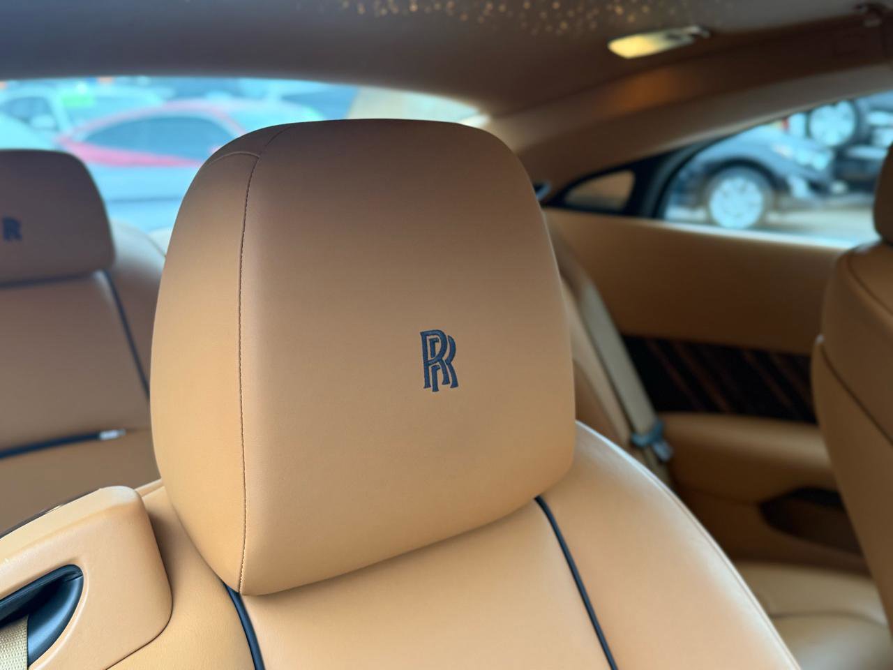Used 2015 Rolls-Royce Wraith image 49