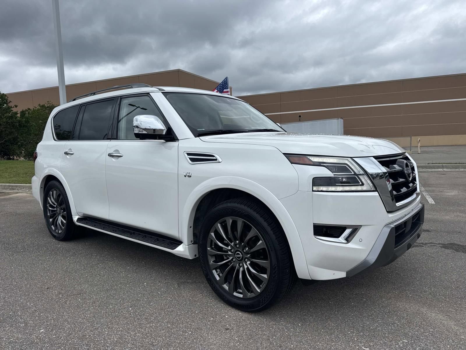 Used 2022 Nissan Armada Platinum RWD image 3