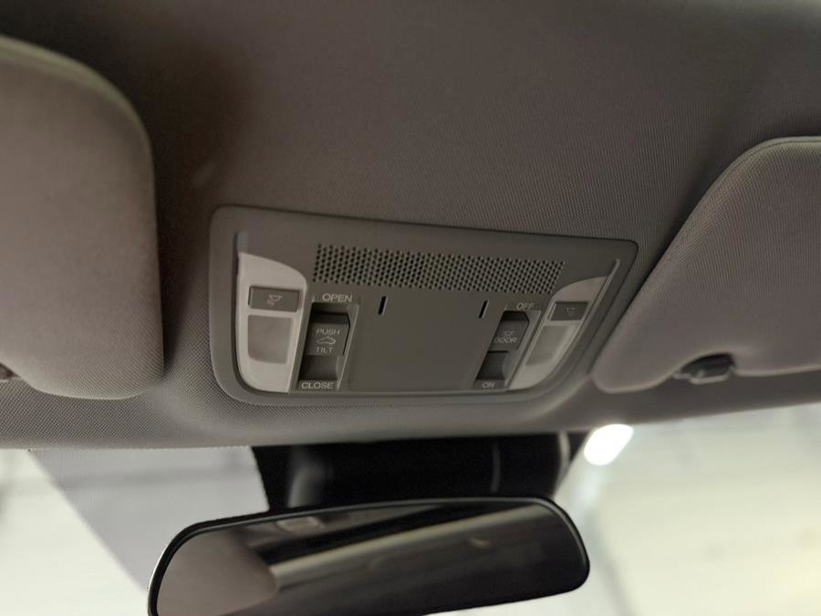 Used 2020 Acura ILX FWD image 29
