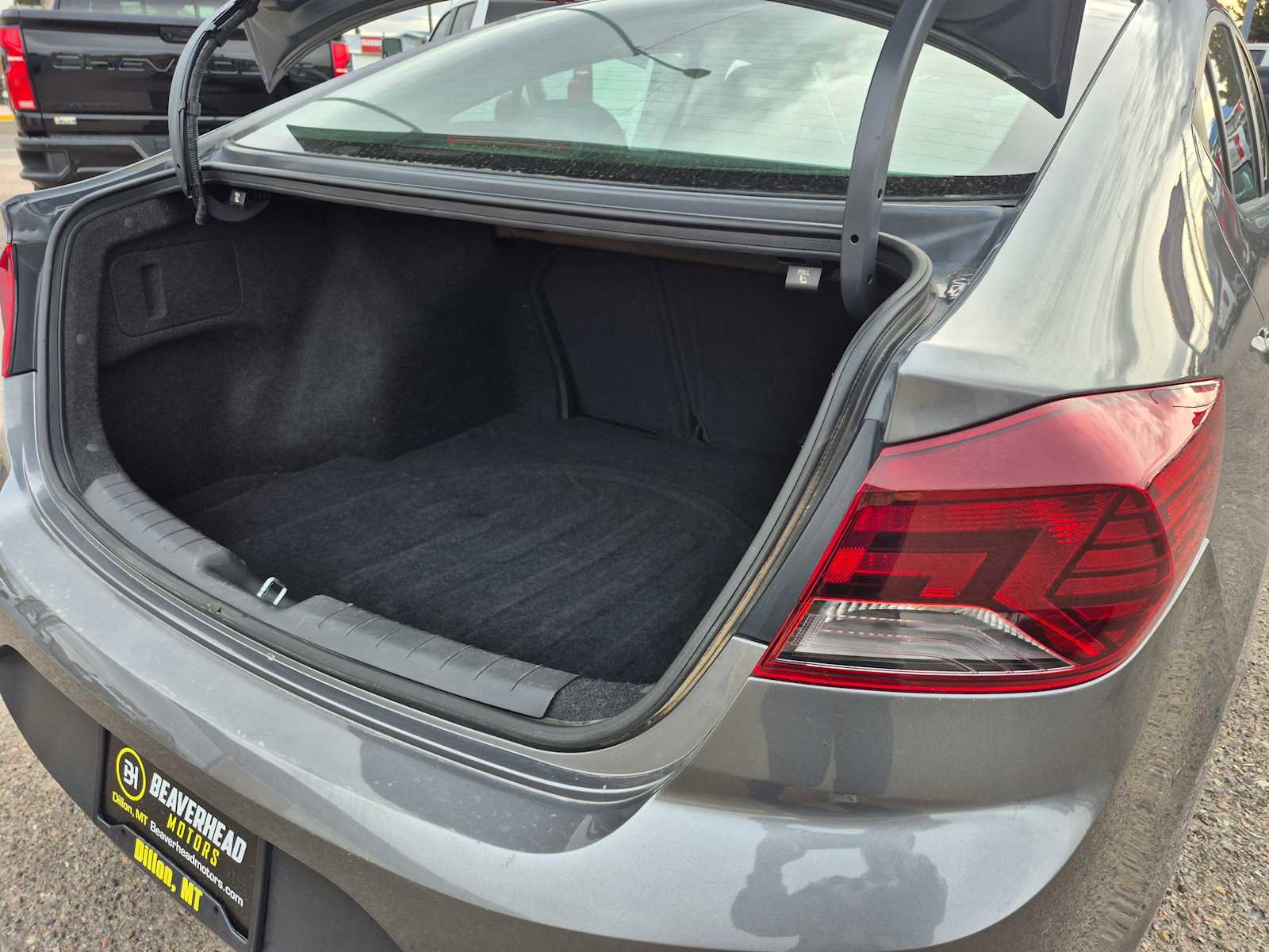Used 2019 Hyundai Elantra SE w/ Cargo Package image 4