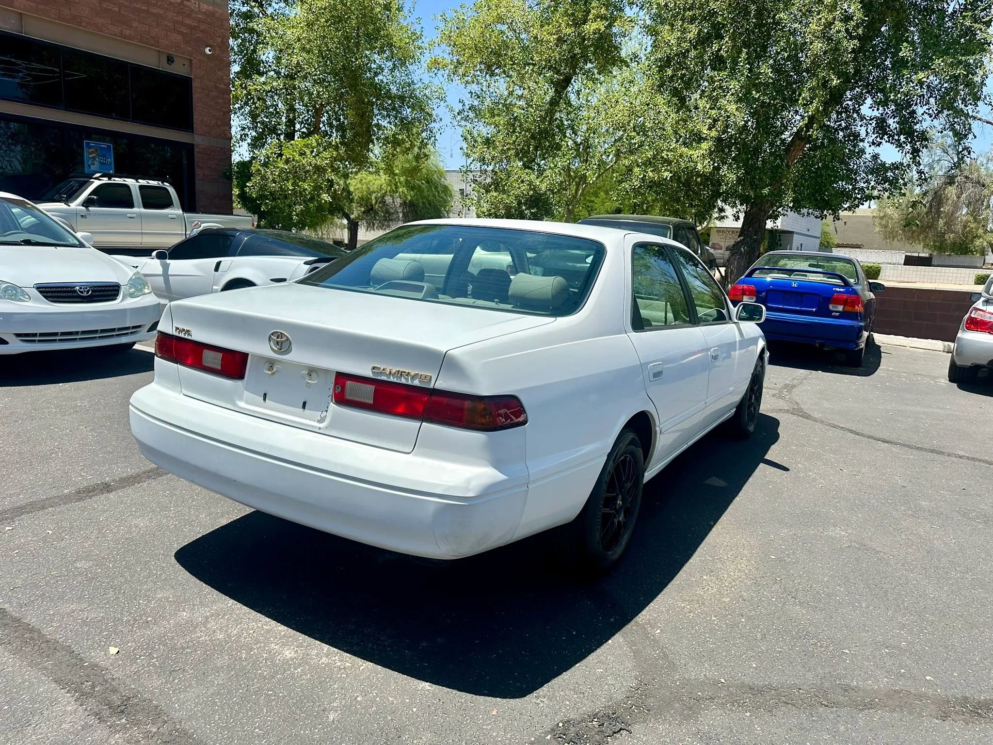 Used 1997 Toyota Camry LE FWD image 5