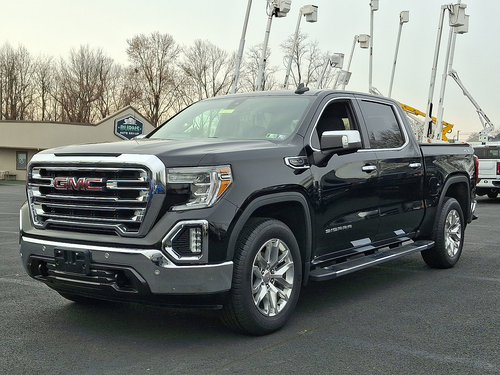 Used 2019 GMC Sierra 1500 SLT image 4