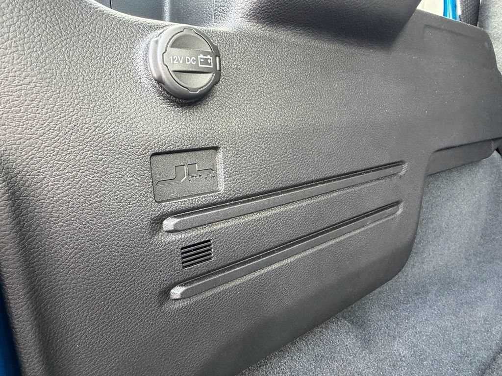 Used 2024 Jeep Wrangler Unlimited Sport AWD/4WD image 16