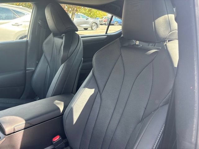 Used 2020 Lexus ES 350 F Sport w/ Accessory Package FWD image 2