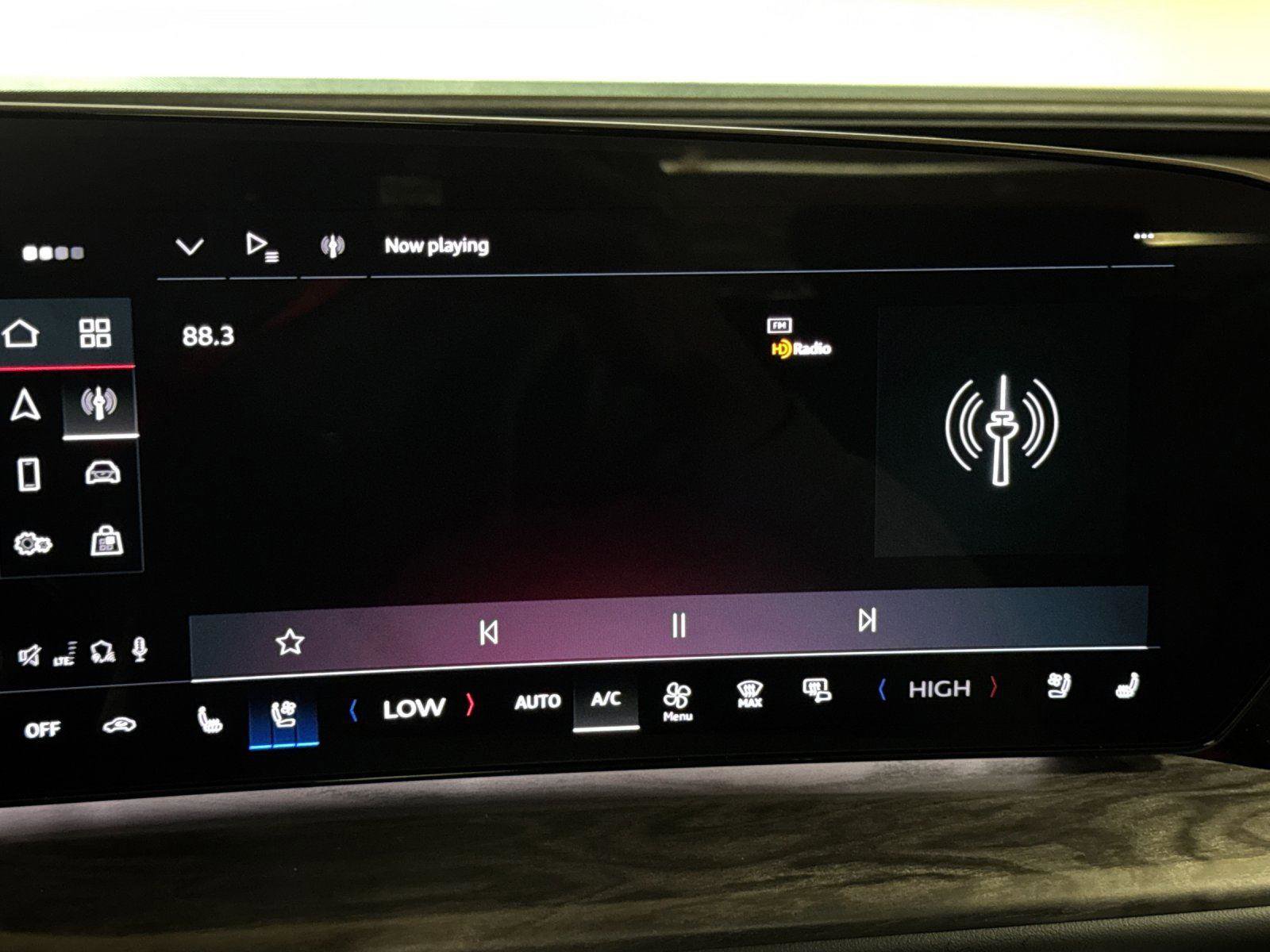 New 2025 Audi Q5 Premium Plus image 16