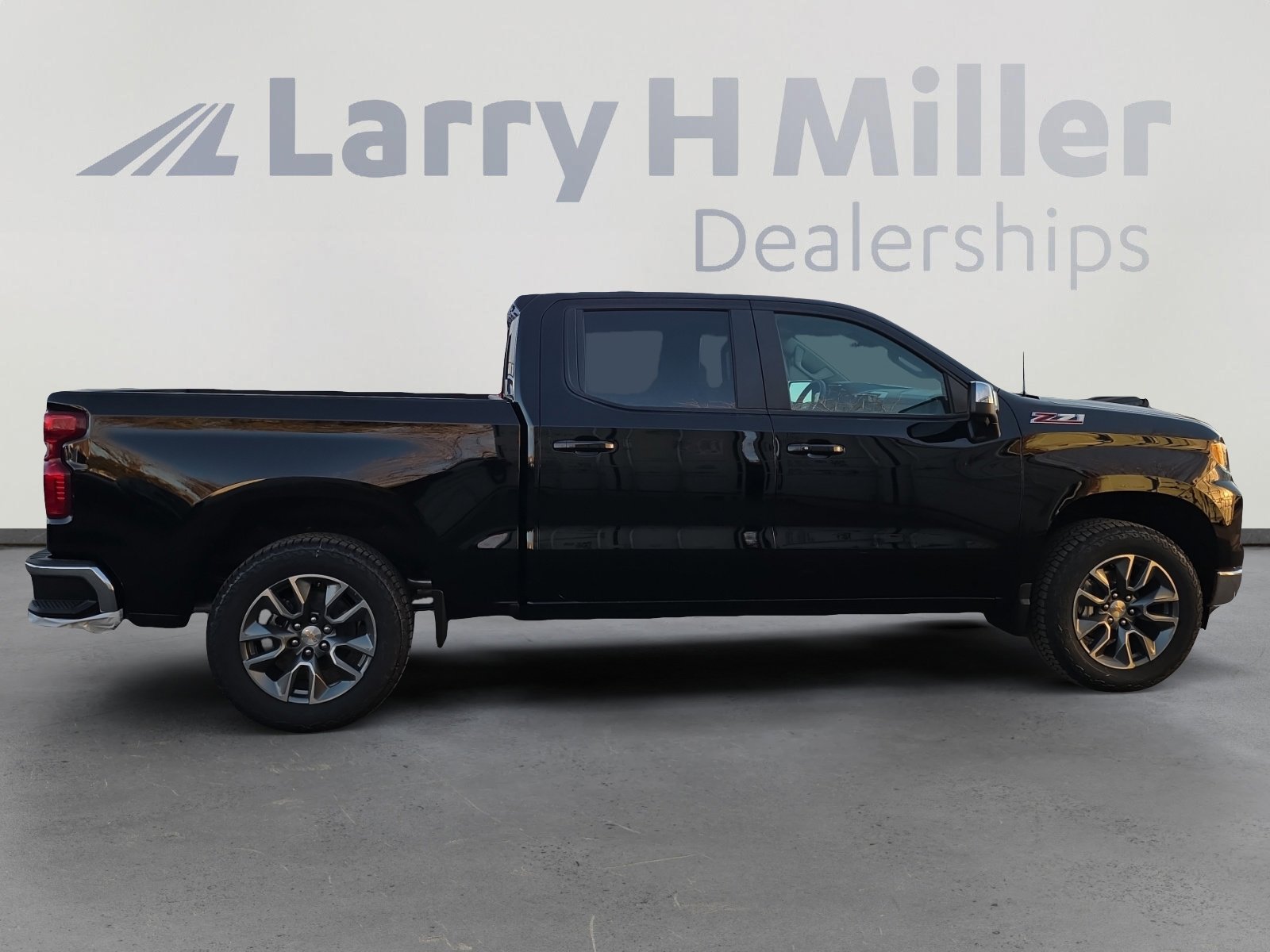 New 2026 Chevrolet Silverado 1500 LT w/ All Star Edition Plus image 6