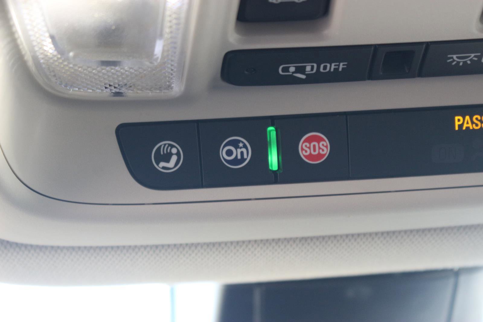 Used 2023 GMC Acadia Denali w/ Black Diamond Edition image 32