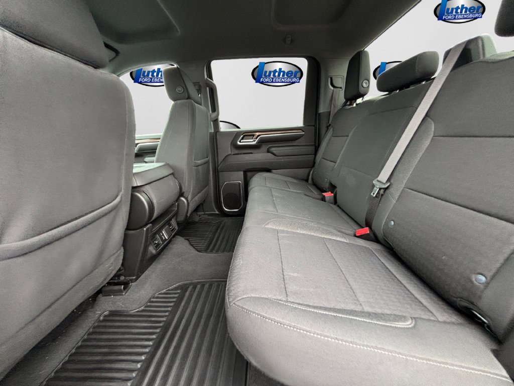 Used 2024 Chevrolet Silverado 2500 LT w/ Convenience Package AWD/4WD image 11