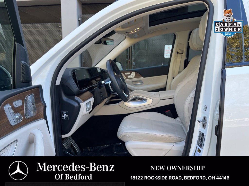 Used 2024 Mercedes-Benz GLS 450 4MATIC image 10