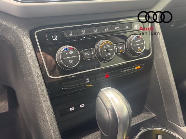 Used 2023 Volkswagen Atlas SE AWD/4WD image 16