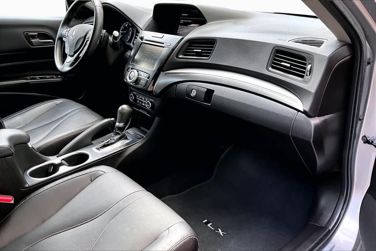 Used 2021 Acura ILX w/ Premium Package FWD image 19