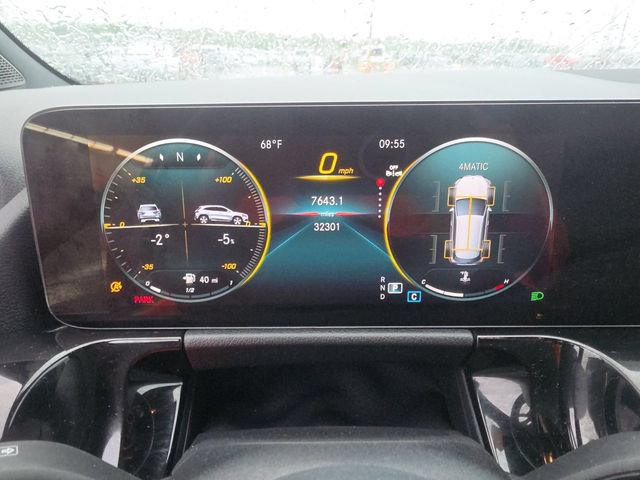 Used 2023 Mercedes-Benz GLA 250 4MATIC w/ Premium Package image 9