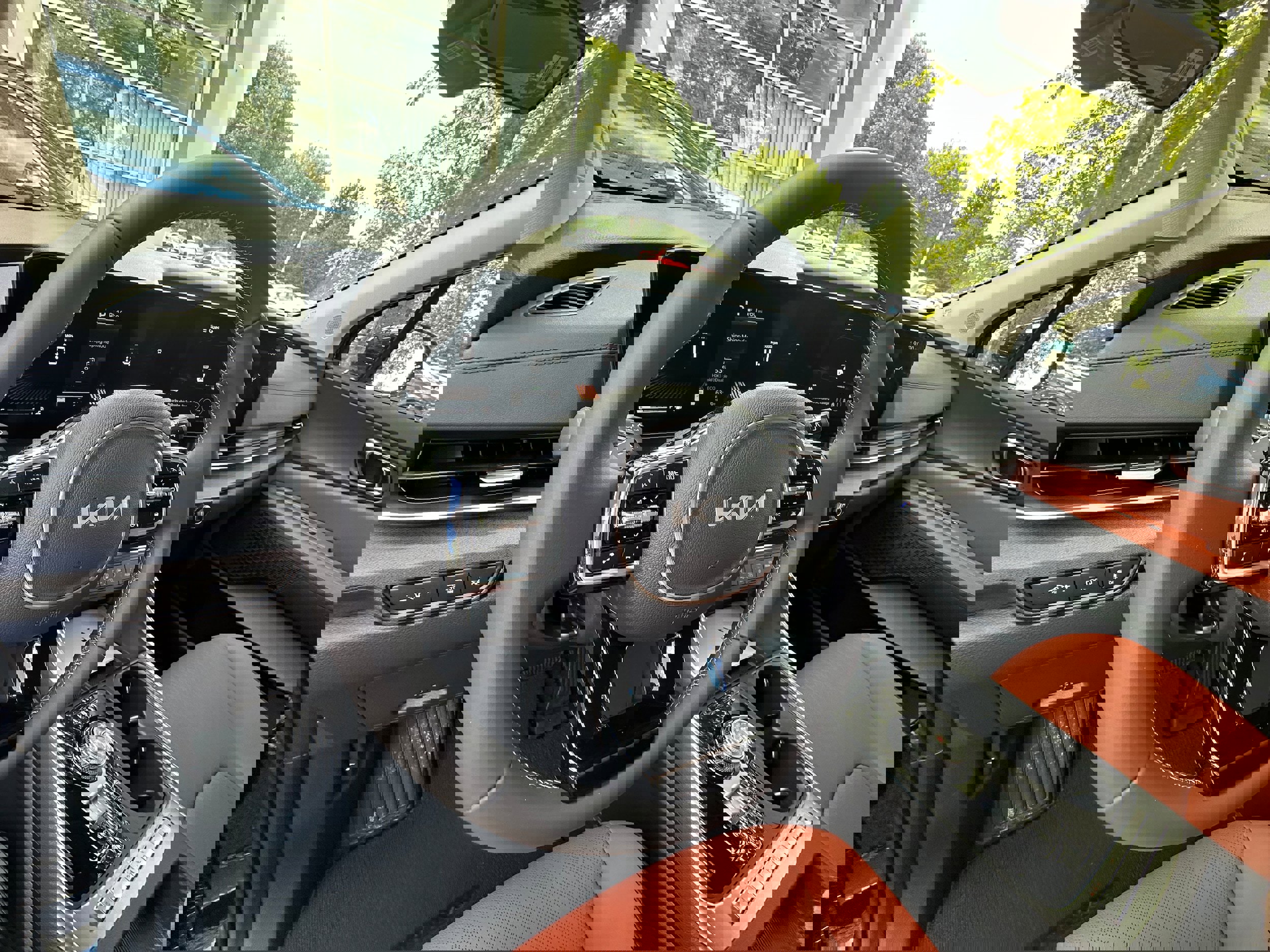 New 2026 Kia Carnival EX image 40