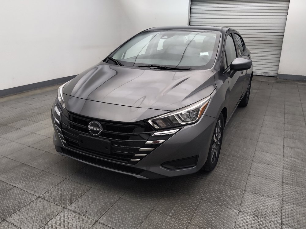 Used 2024 Nissan Versa SV FWD image 15