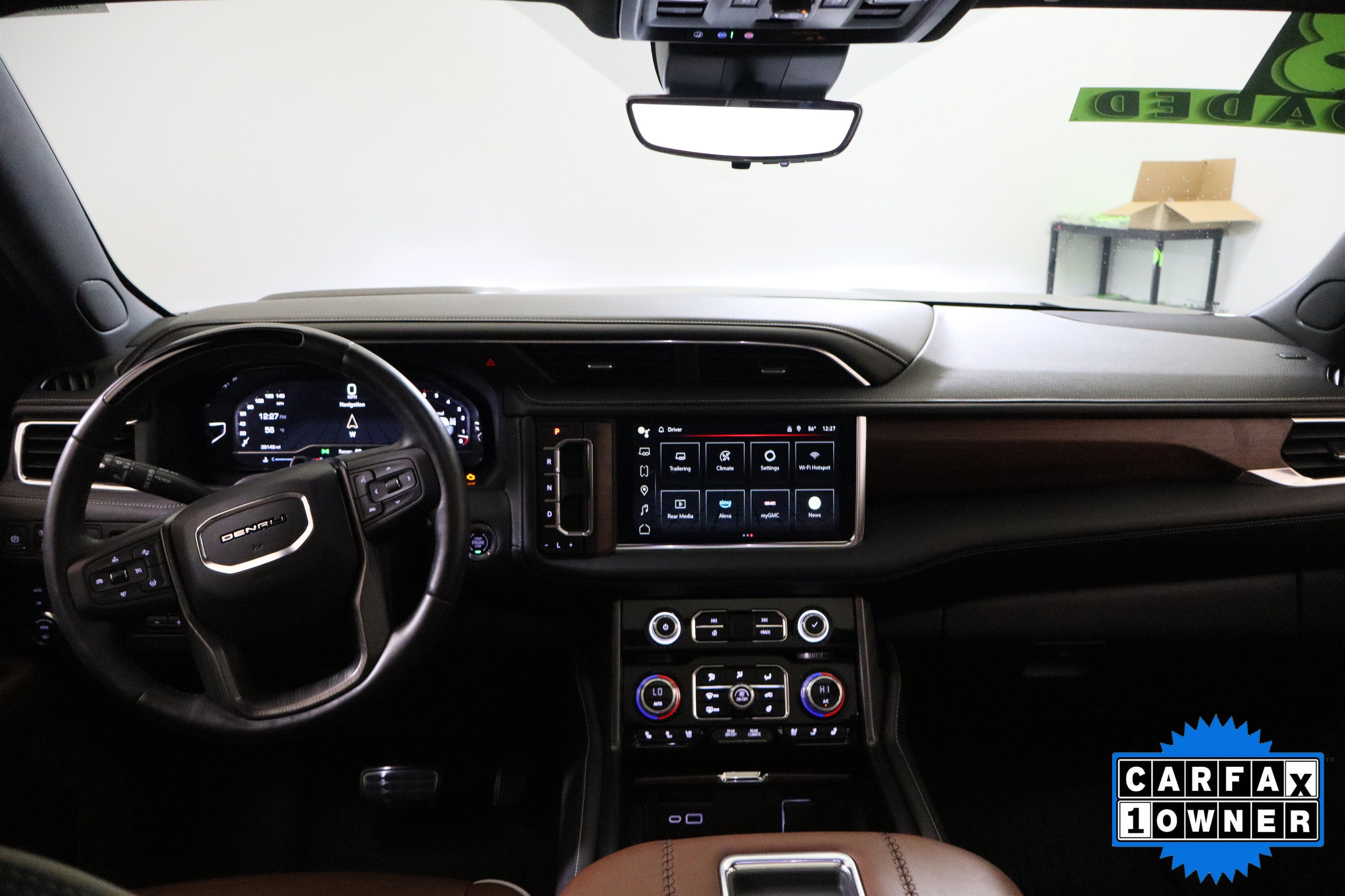 Used 2023 GMC Yukon XL Denali Ultimate AWD/4WD image 14