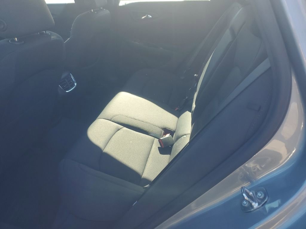 Used 2023 Chevrolet Malibu LT image 15