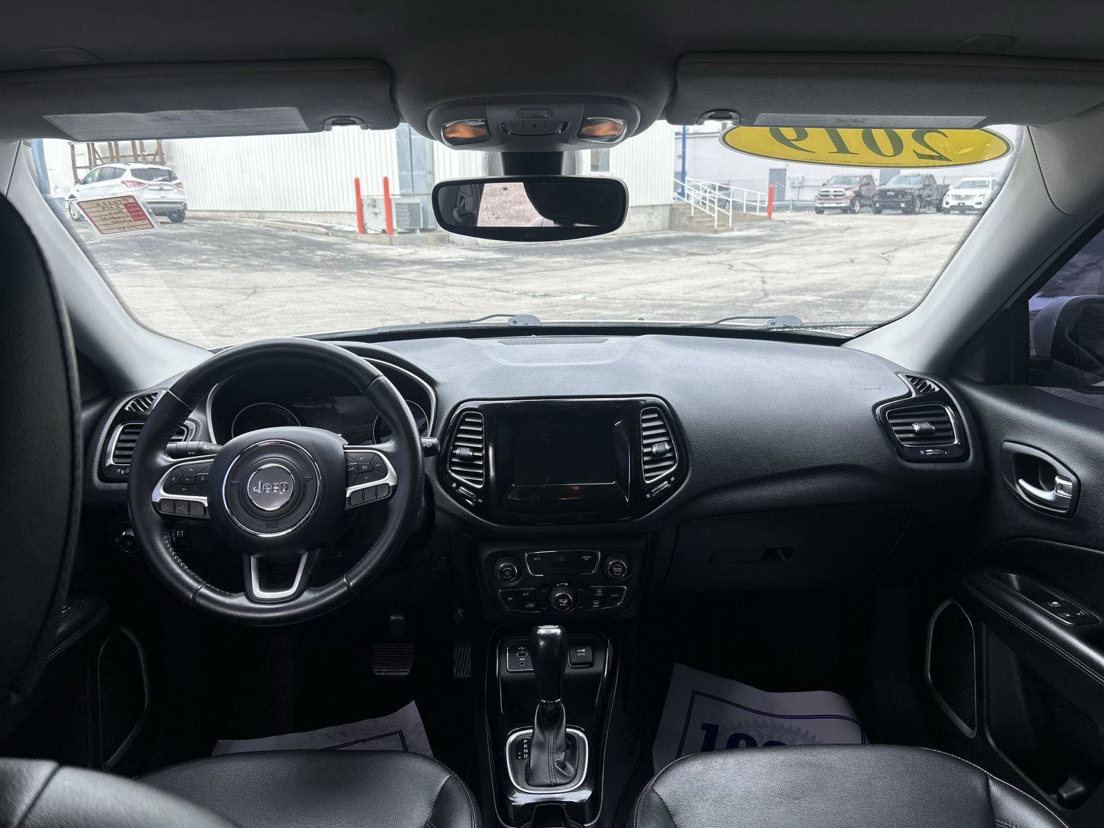 Used 2019 Jeep Compass Altitude image 15