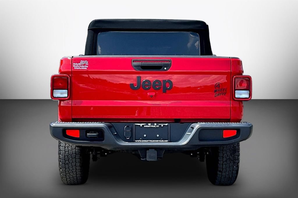 Used 2022 Jeep Gladiator Sport AWD/4WD image 5