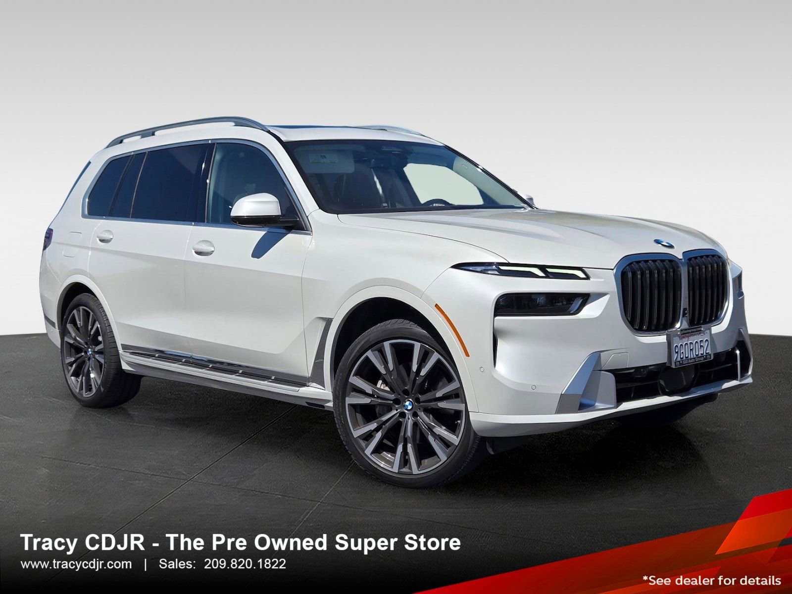 Used 2024 BMW X7 xDrive40i w/ Premium Package AWD/4WD image 1