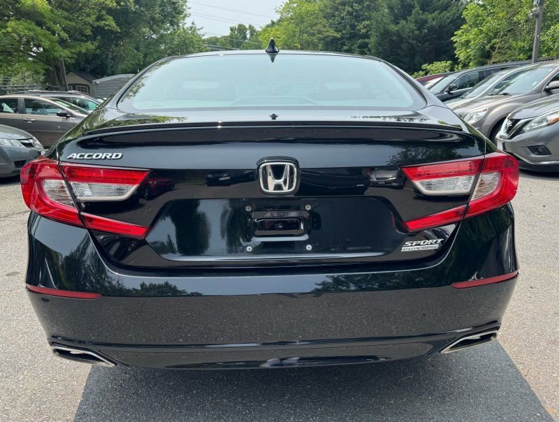 Used 2022 Honda Accord Sport Special Edition image 6