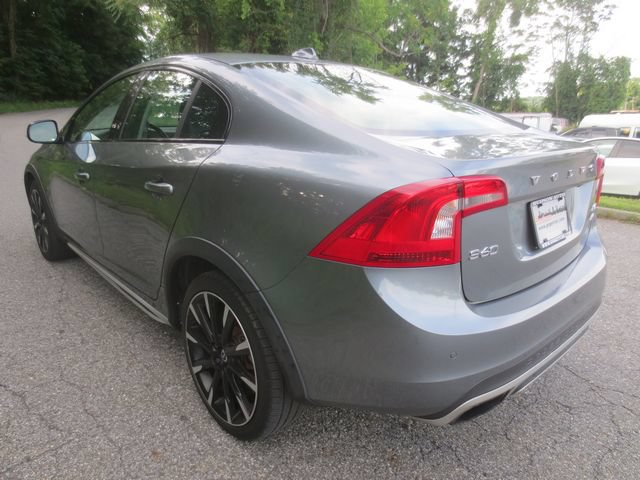 Used 2016 Volvo S60 T5 Cross Country Platinum AWD/4WD image 5