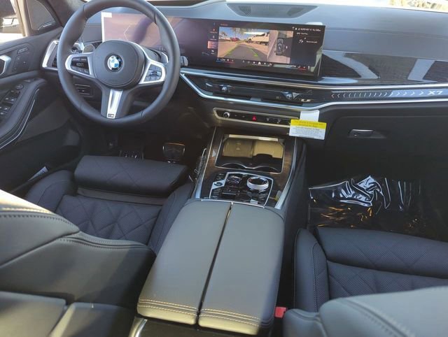 New 2026 BMW X7 xDrive40i w/ M Sport Package image 14