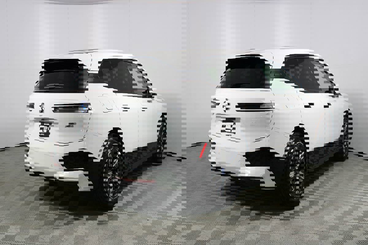 Used 2023 BMW iX xDrive50 w/ Sport Package image 52