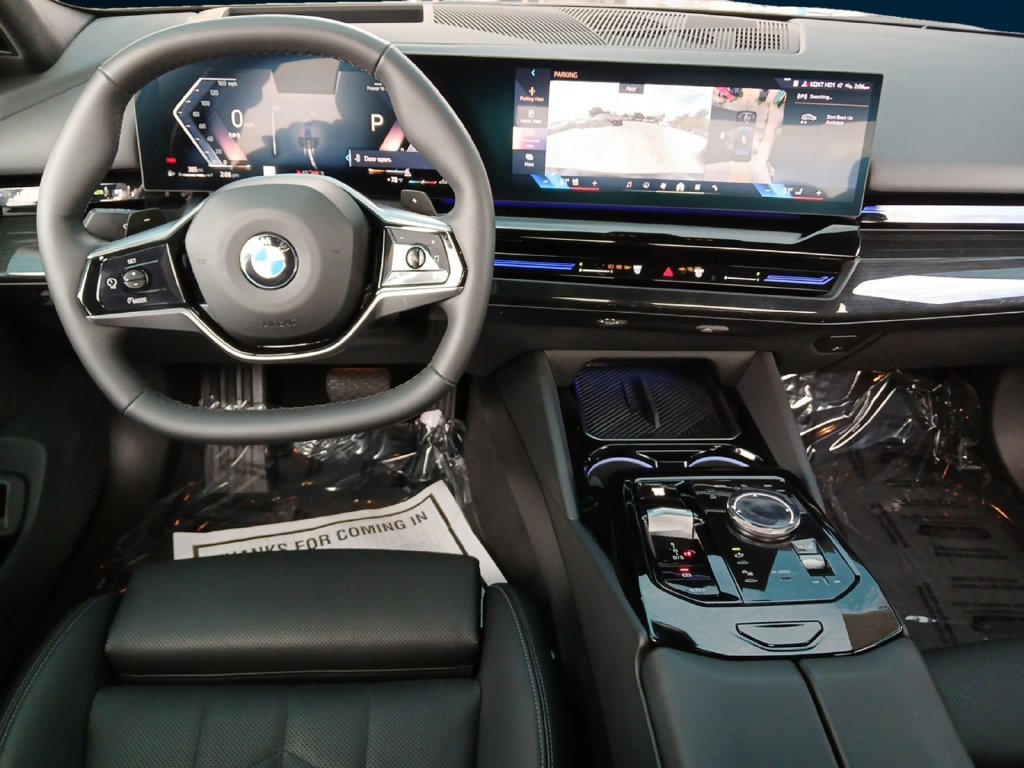 Used 2026 BMW 530i xDrive AWD/4WD image 12