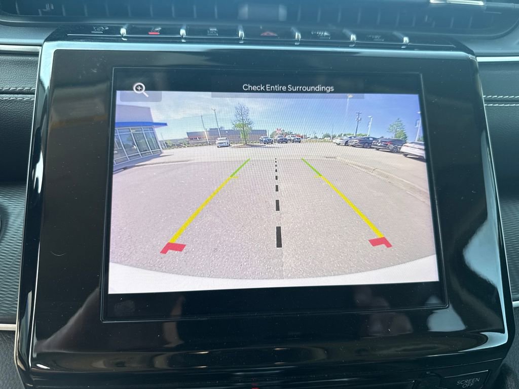 Used 2024 Jeep Grand Cherokee Laredo image 26