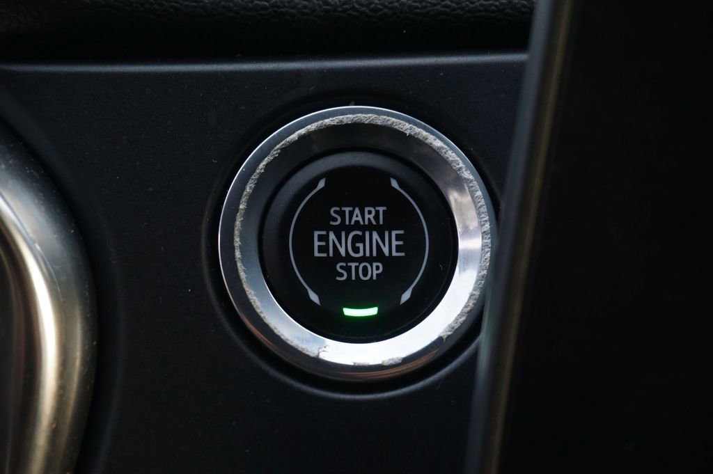 Used 2024 Chevrolet Blazer LT w/ Convenience Package FWD image 17
