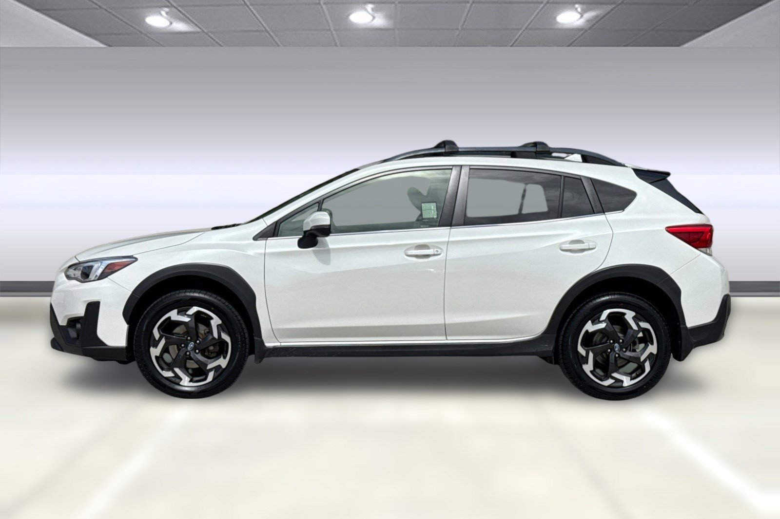 Used 2022 Subaru Crosstrek 2.5i Limited w/ Moonroof Package 1 AWD/4WD image 2