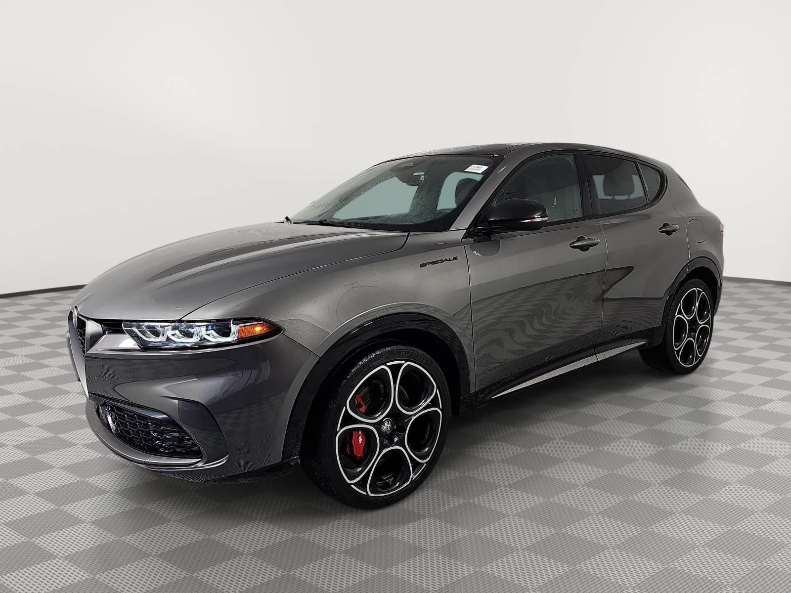 Used 2024 Alfa Romeo Tonale Speciale AWD/4WD image 4