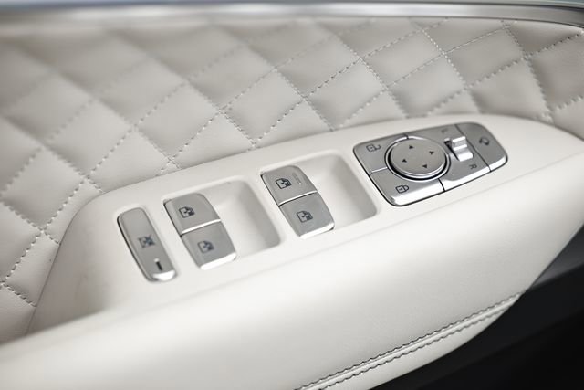 Used 2025 Genesis G70 3.3T Advanced w/ Sport Prestige Package image 18