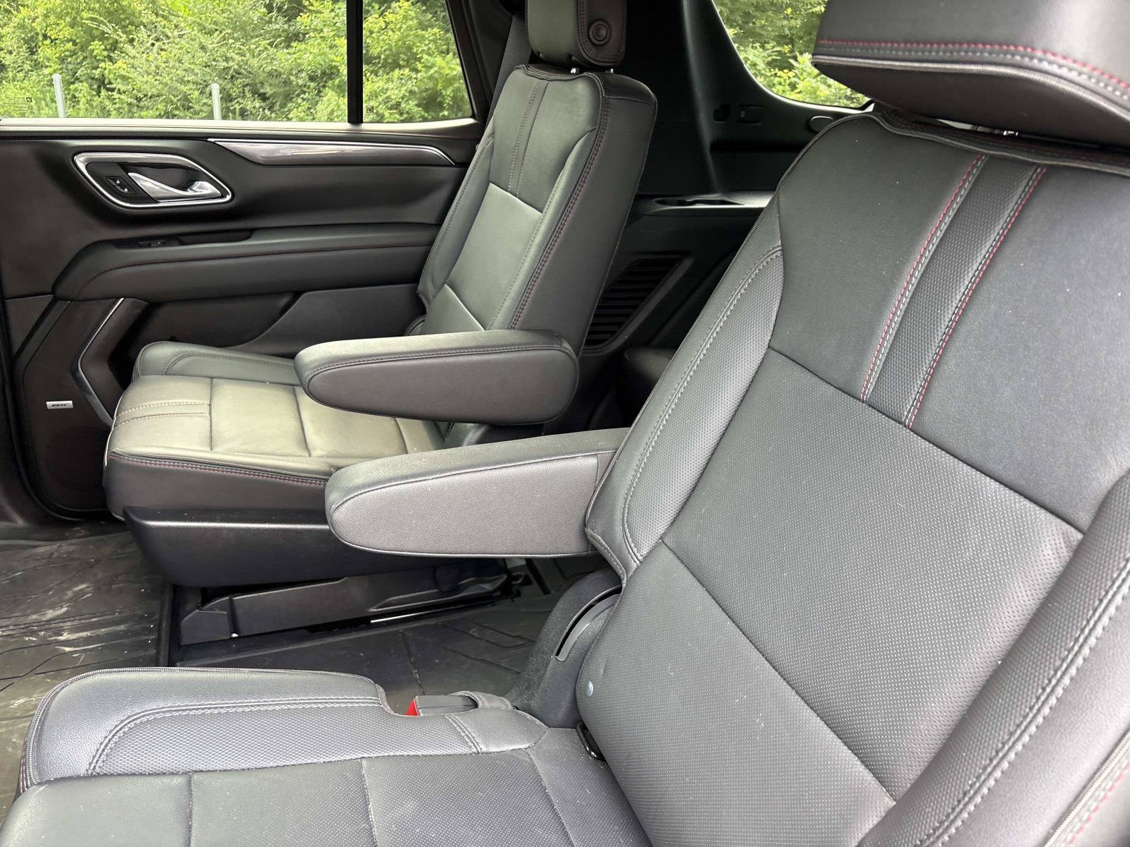 Used 2023 Chevrolet Tahoe RST w/ Luxury Package AWD/4WD image 32