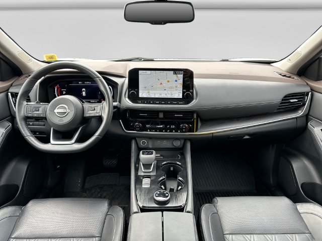 Used 2023 Nissan Rogue Platinum AWD/4WD image 17