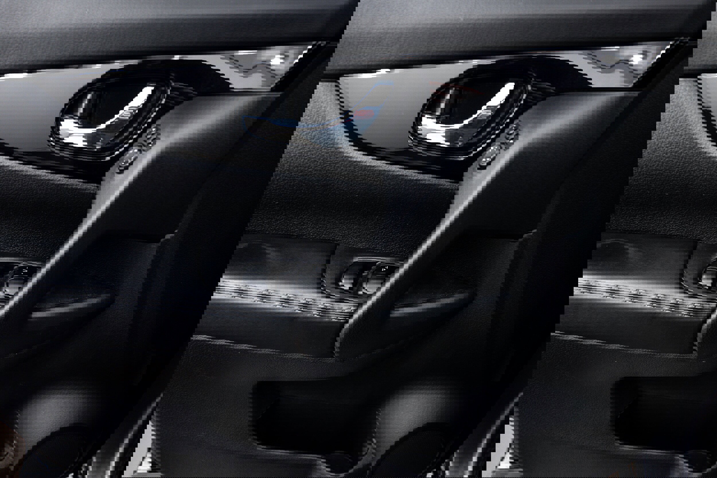 Used 2020 Nissan Rogue Sport SV w/ All-Weather Package image 13