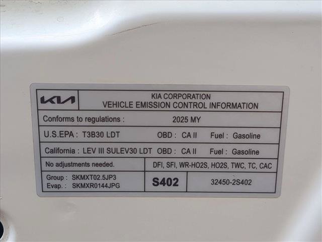 Used 2025 Kia Sorento SX AWD/4WD image 28