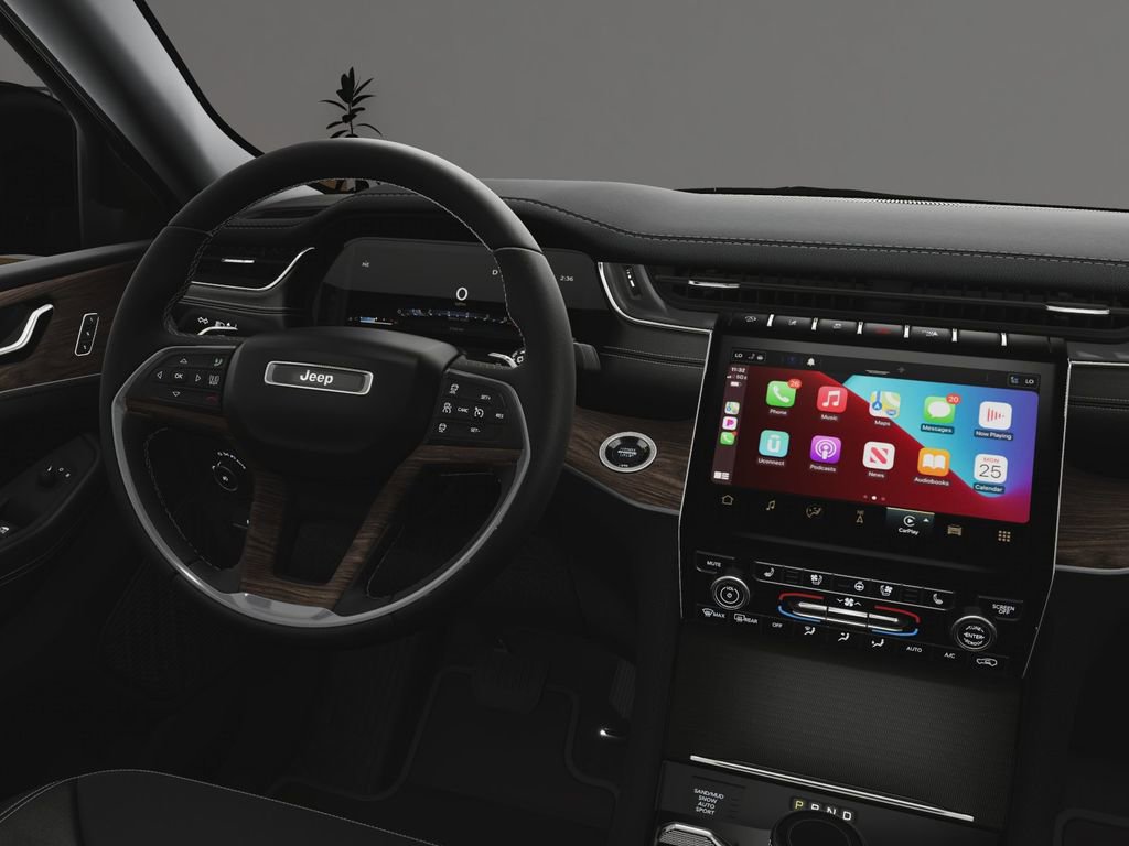 New 2025 Jeep Grand Cherokee L Limited w/ Luxury Tech Group II image 18